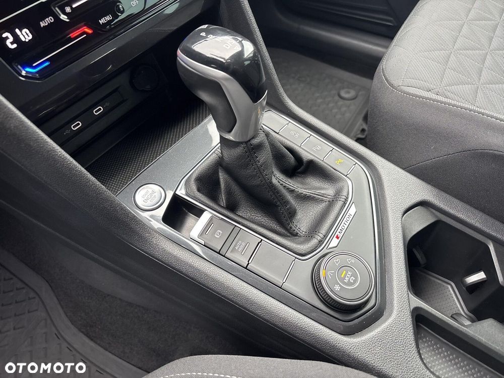 Volkswagen Tiguan 2.0 TDI SCR 4Mot Life DSG - 16