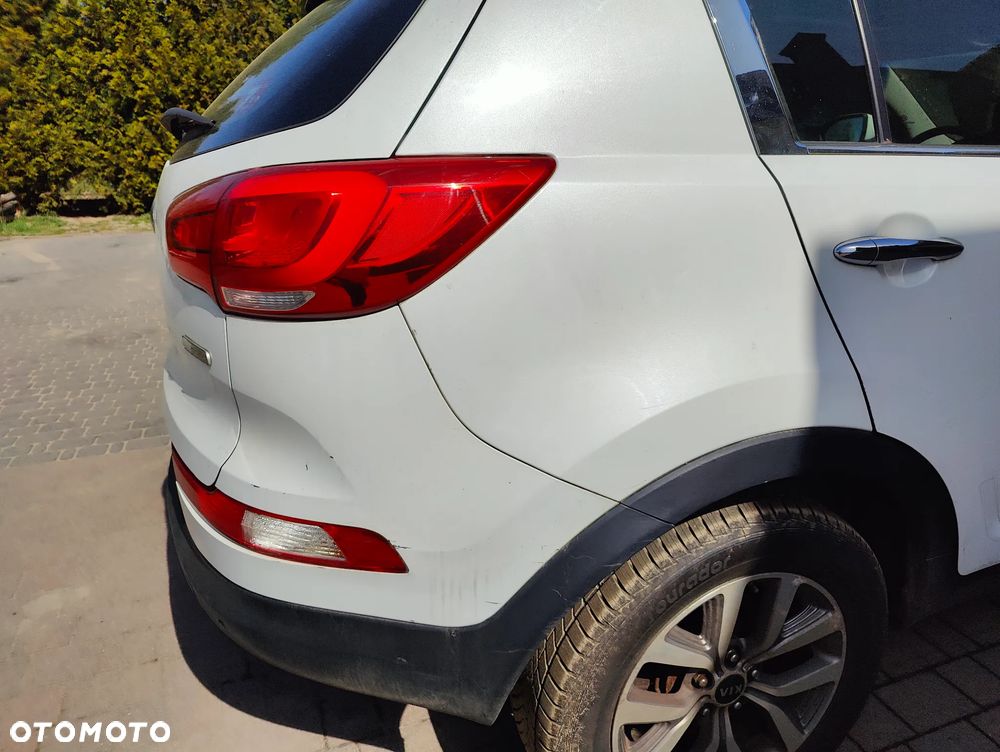 Kia Sportage 2.0 CRDI 4WD Dream-Team Edition - 30