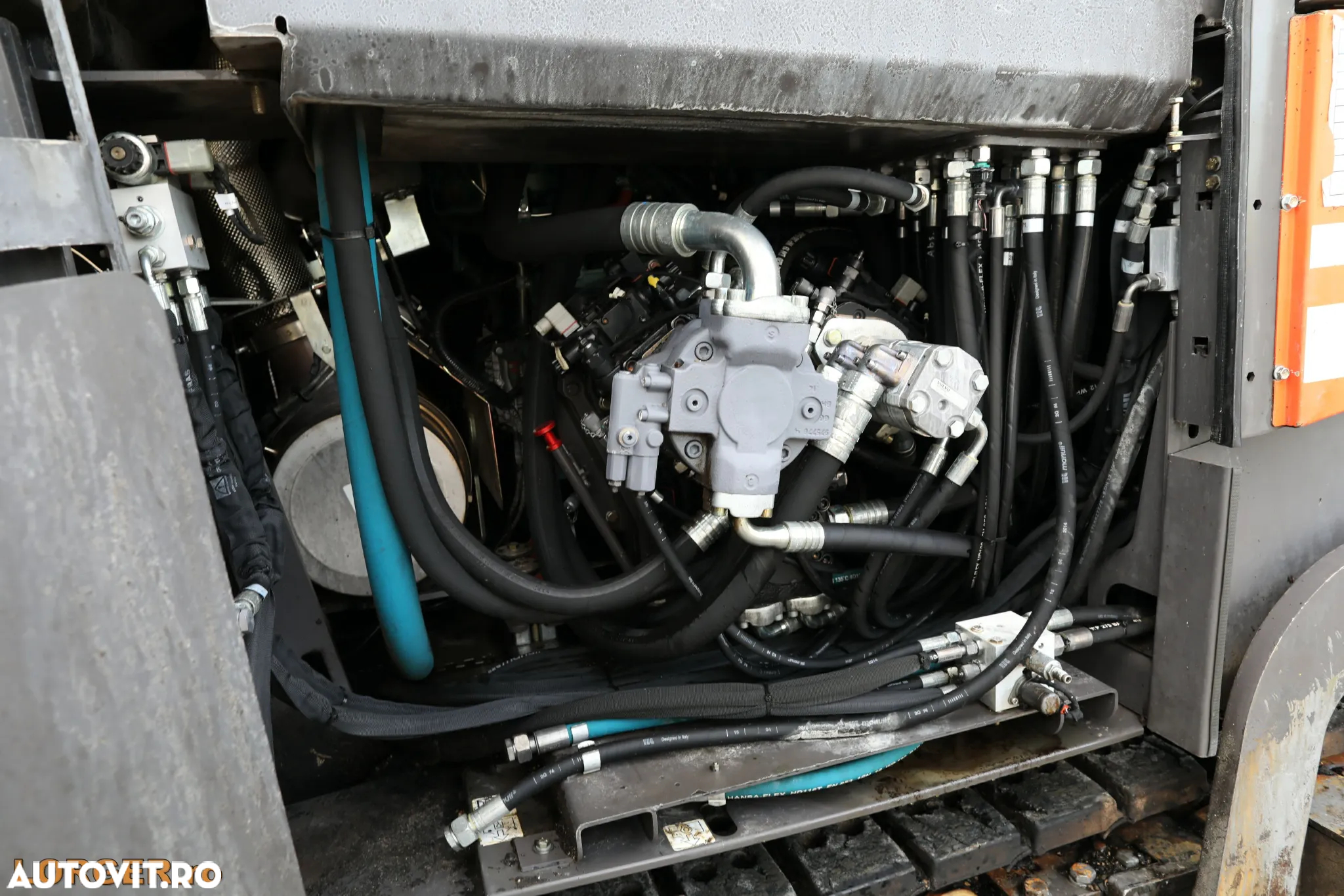Volvo P7820C ABG - 10