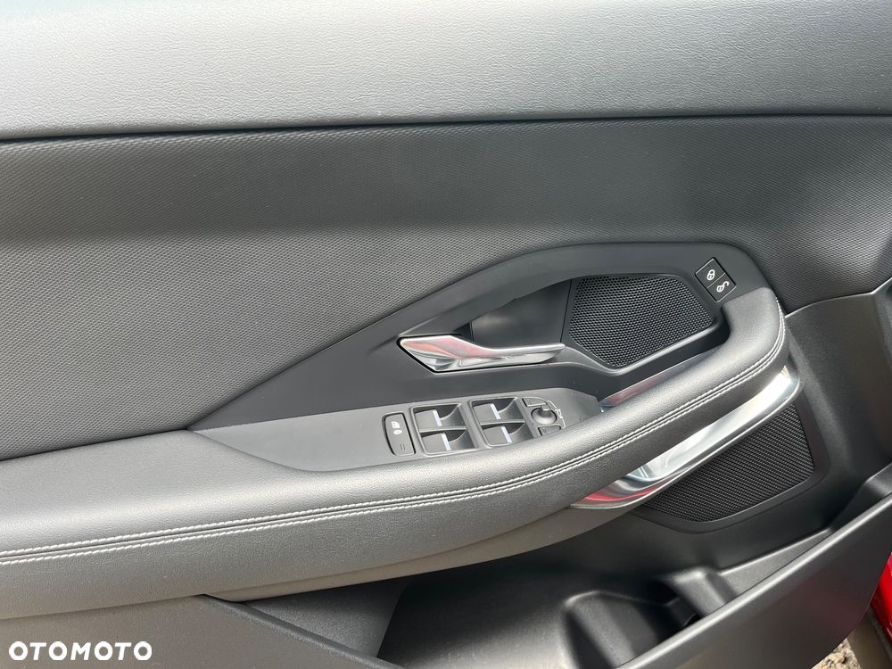 Jaguar E-Pace 2.0 i4D AWD R-Dynamic - 15
