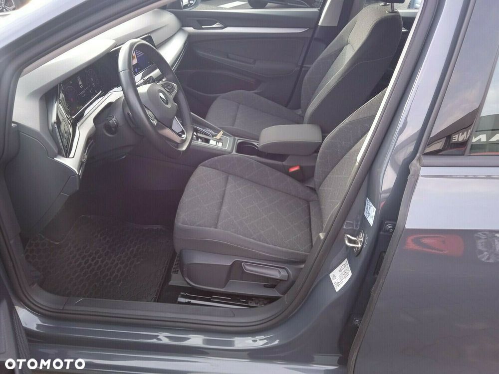 Volkswagen Golf - 9