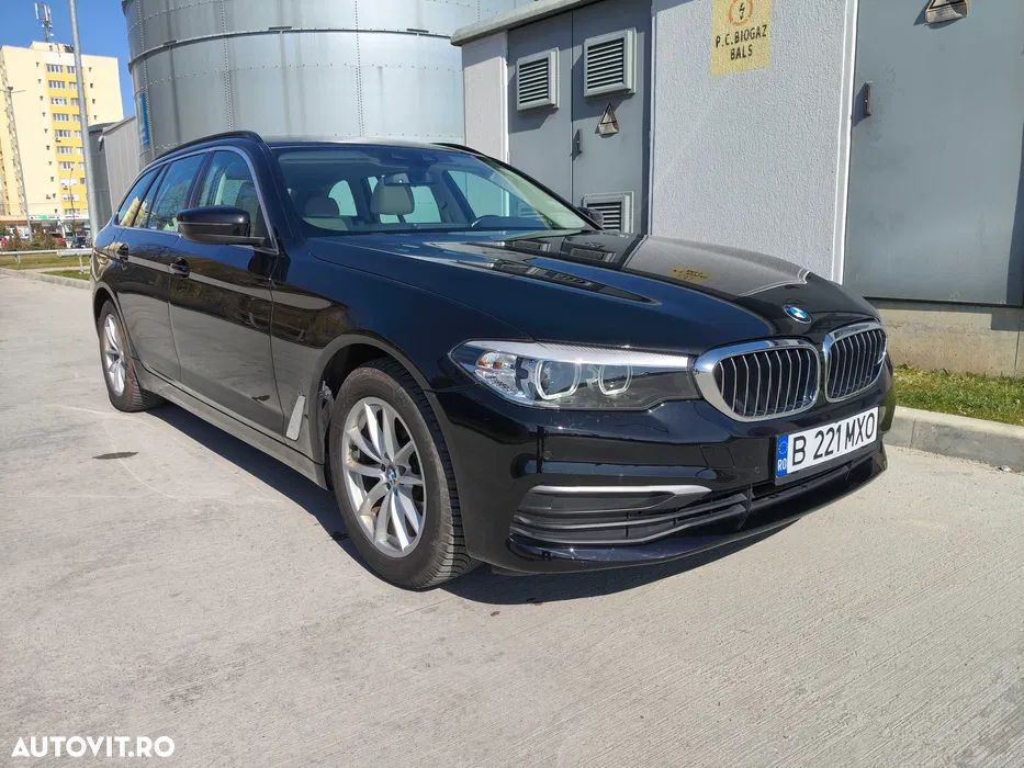 BMW Seria 5 520i AT - 2