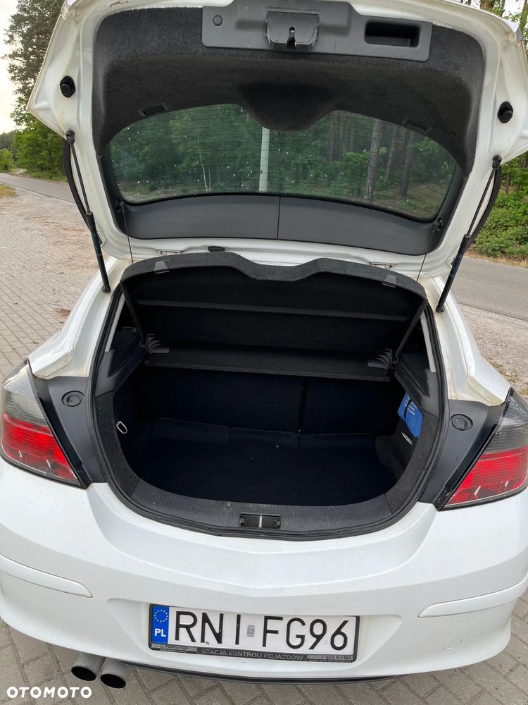 Opel Astra 1.6 Turbo Sport - 2