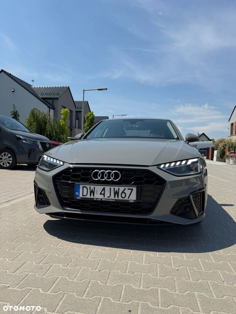 Audi A4 Limousine 35 TFSI Sport S tronic - 11