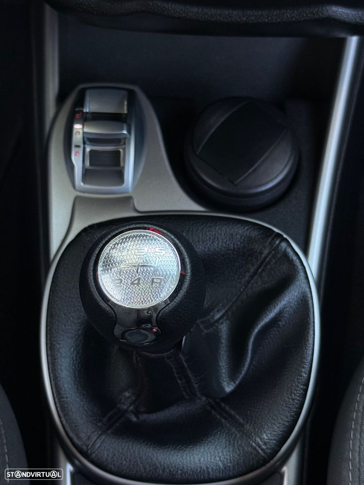 Alfa Romeo MiTo 1.3 JTDM - 11