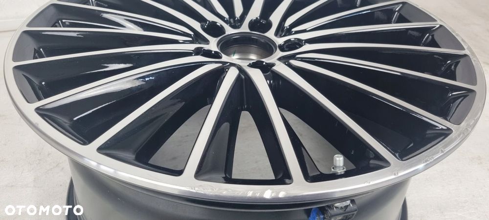 FELGA MERCEDES C 206 AMG 9X19 ET58,1 5X112 19 A2064012000 - 5