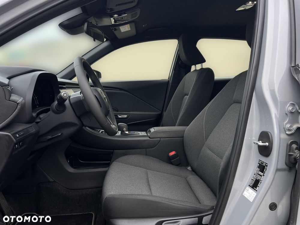 Lexus LBX 1.5 Hybrid - 15