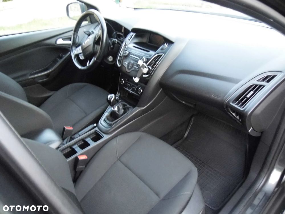 Ford Focus 1.0 EcoBoost Start-Stopp-System ACTIVE DESIGN - 30