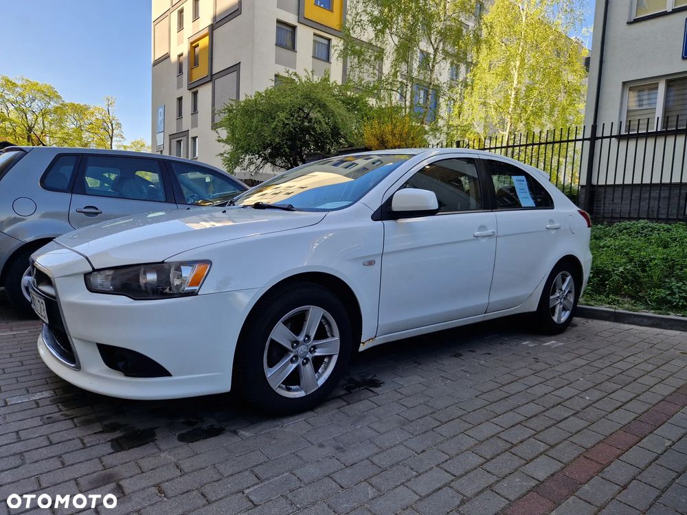 Mitsubishi Lancer 1.8 Invite - 2