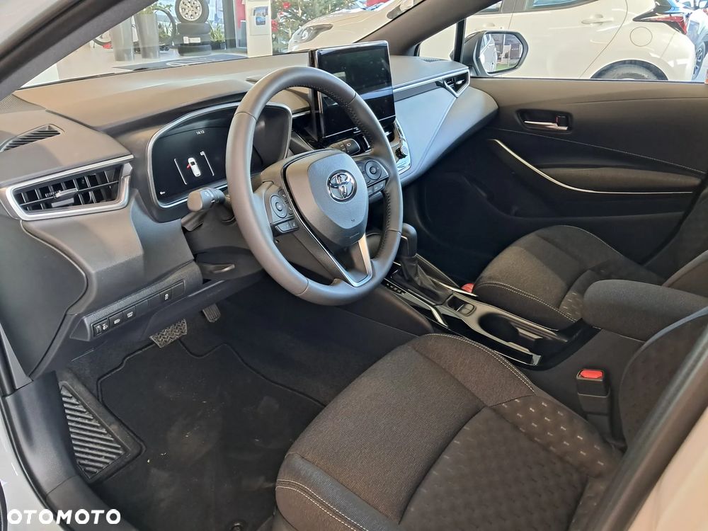 Toyota Corolla 1.8 Hybrid Comfort - 10