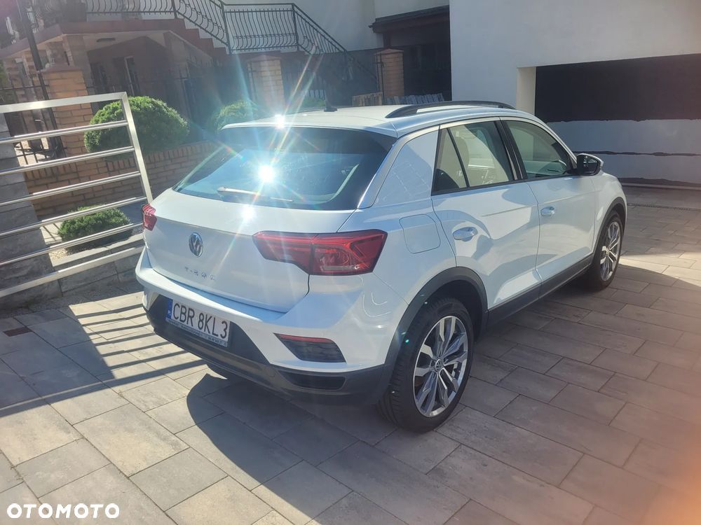 Volkswagen T-Roc - 13