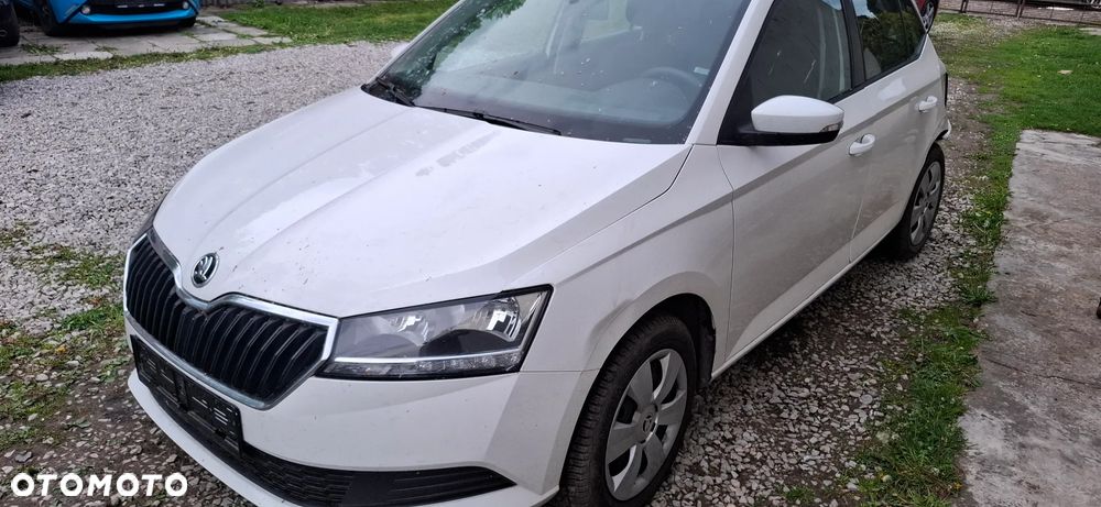 Skoda Fabia - 3