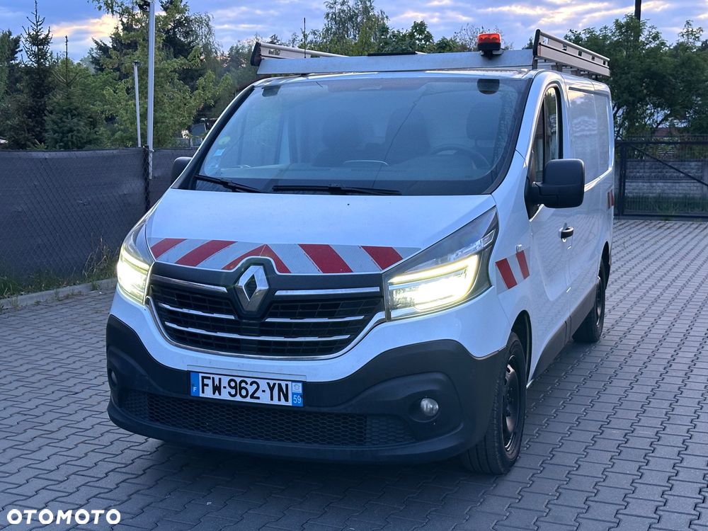 Renault Trafic - 18