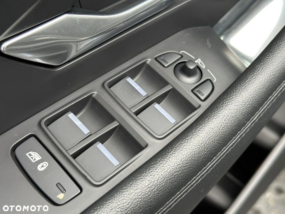 Jaguar E-Pace 2.0 i4P AWD S - 12