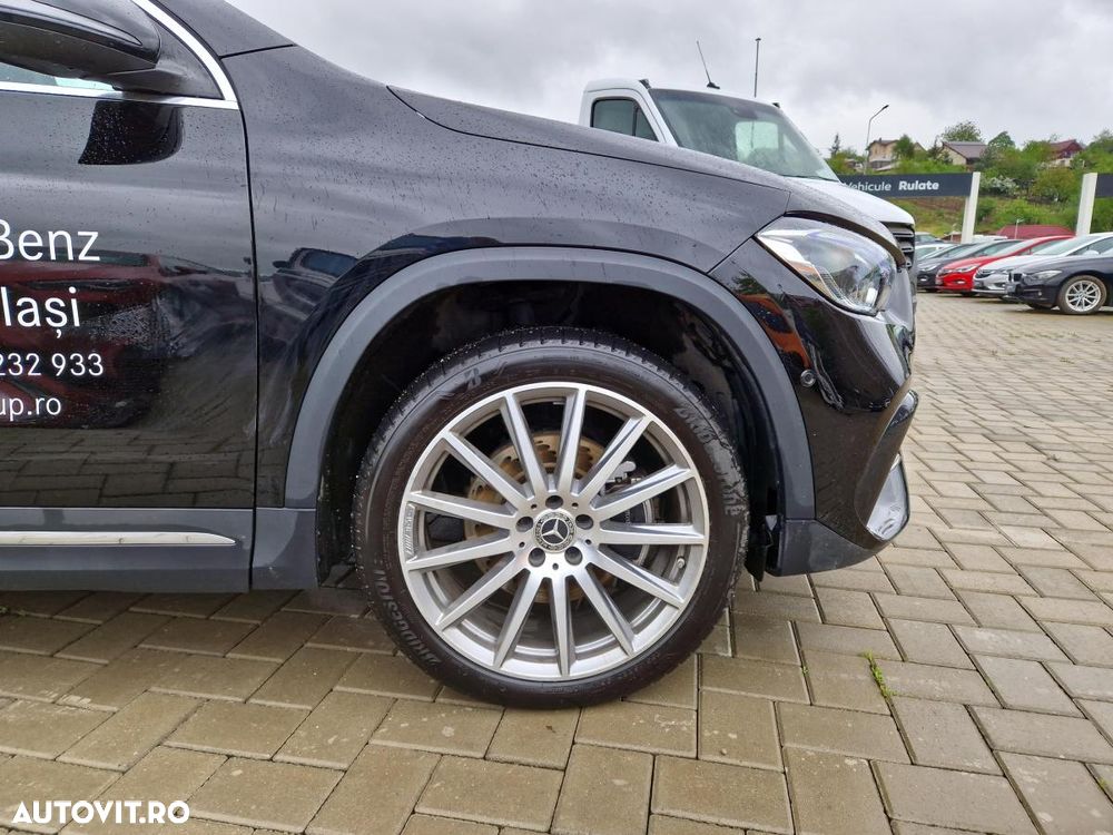 Mercedes-Benz GLA 250 e - 13