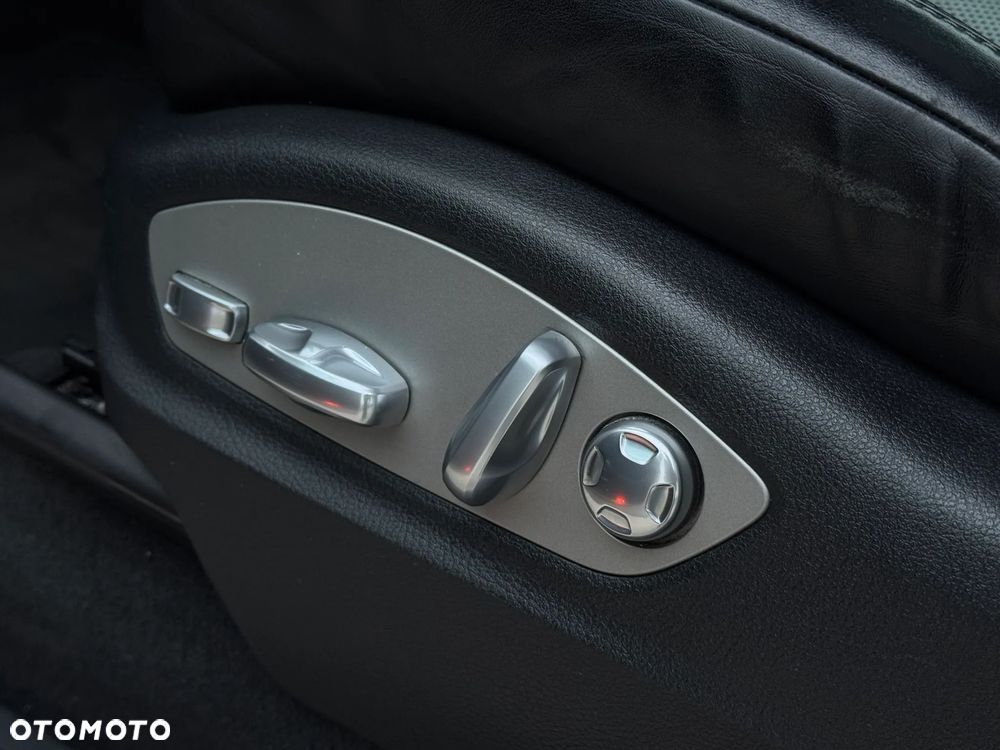 Porsche Cayenne Platinum Edition - 21