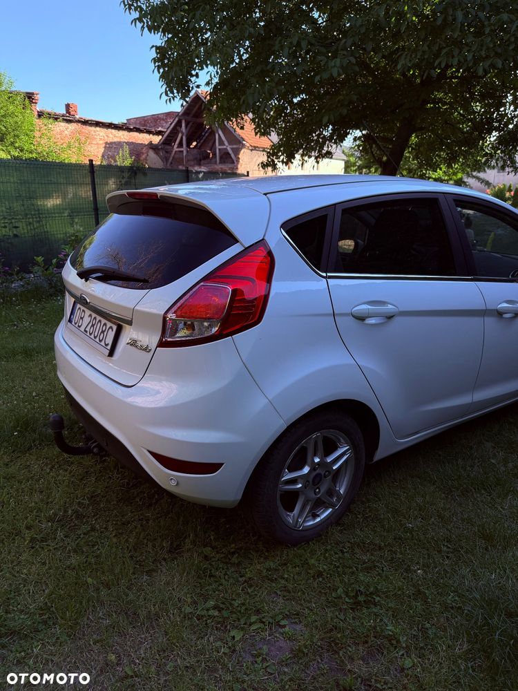 Ford Fiesta - 4