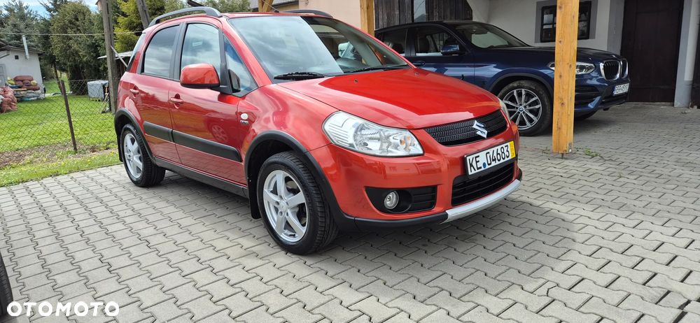 Suzuki SX4 1.9 DDiS DPF 4x4 Club - 2