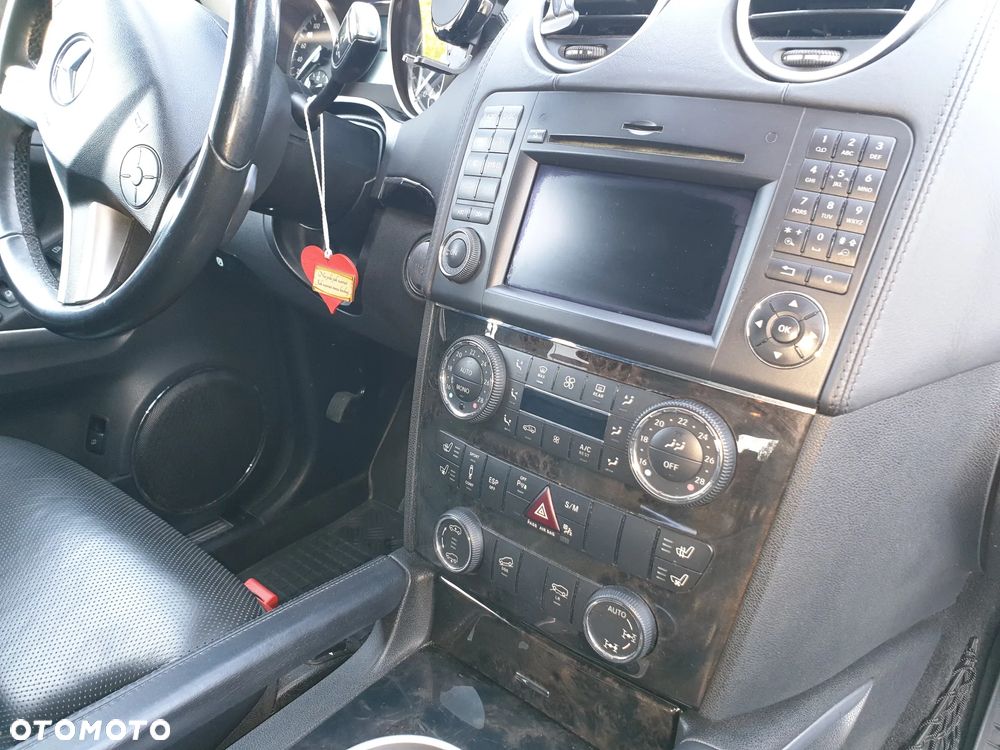 Mercedes-Benz GL 450 CDI - 11