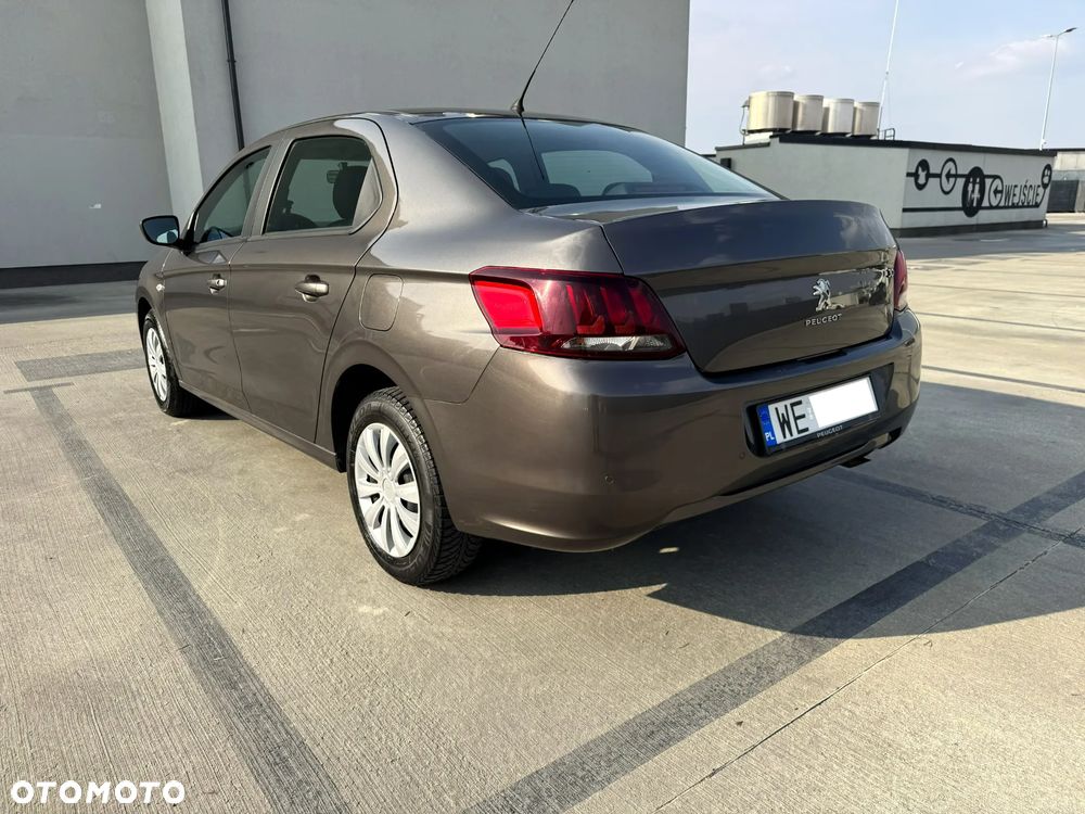 Peugeot 301 1.6 VTi Active EU6 - 10