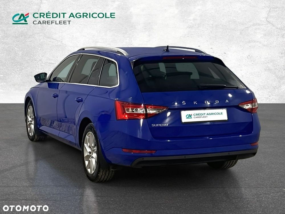 Skoda Superb 2.0 TDI SCR Ambition DSG - 8