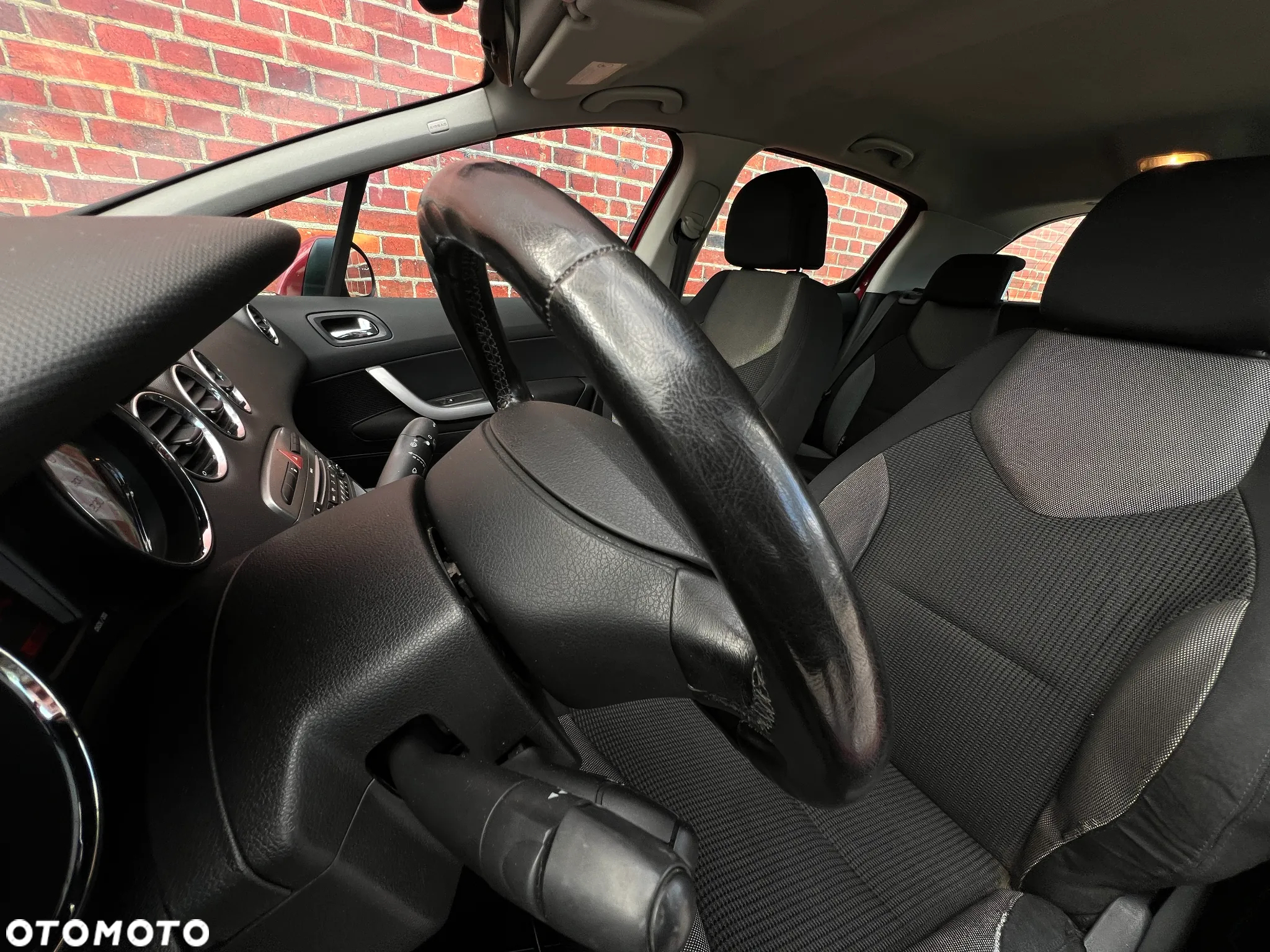 Peugeot 308 - 13