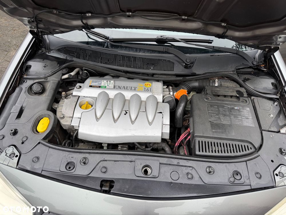 Renault Megane 1.6 Authentique - 14
