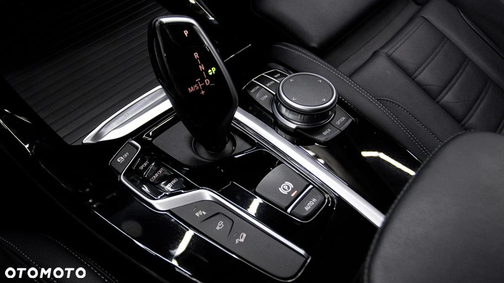 BMW X3 xDrive20d MHEV Luxury Line sport - 21