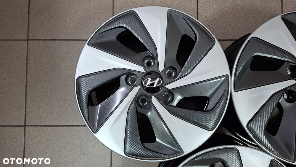 Felgi Aluminiowe 15 Hyundai Ioniq i30 5x114.3 ET 46 - 11