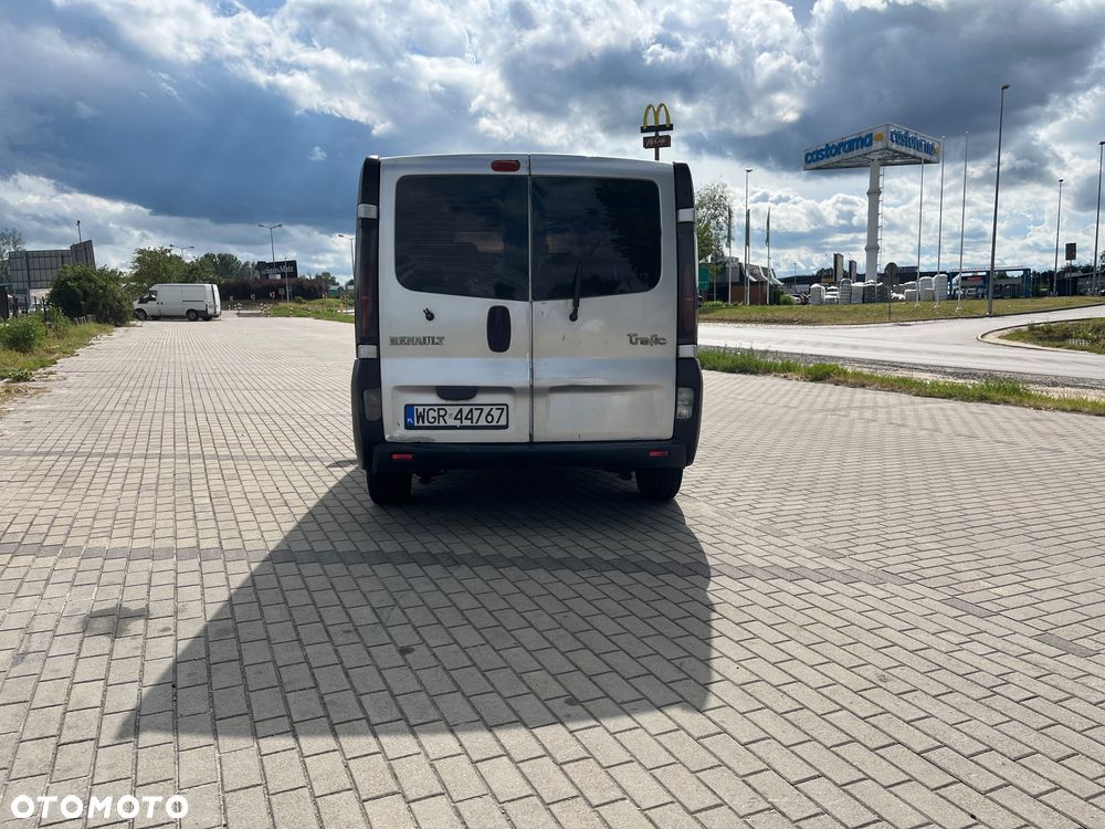 Renault Trafic - 6
