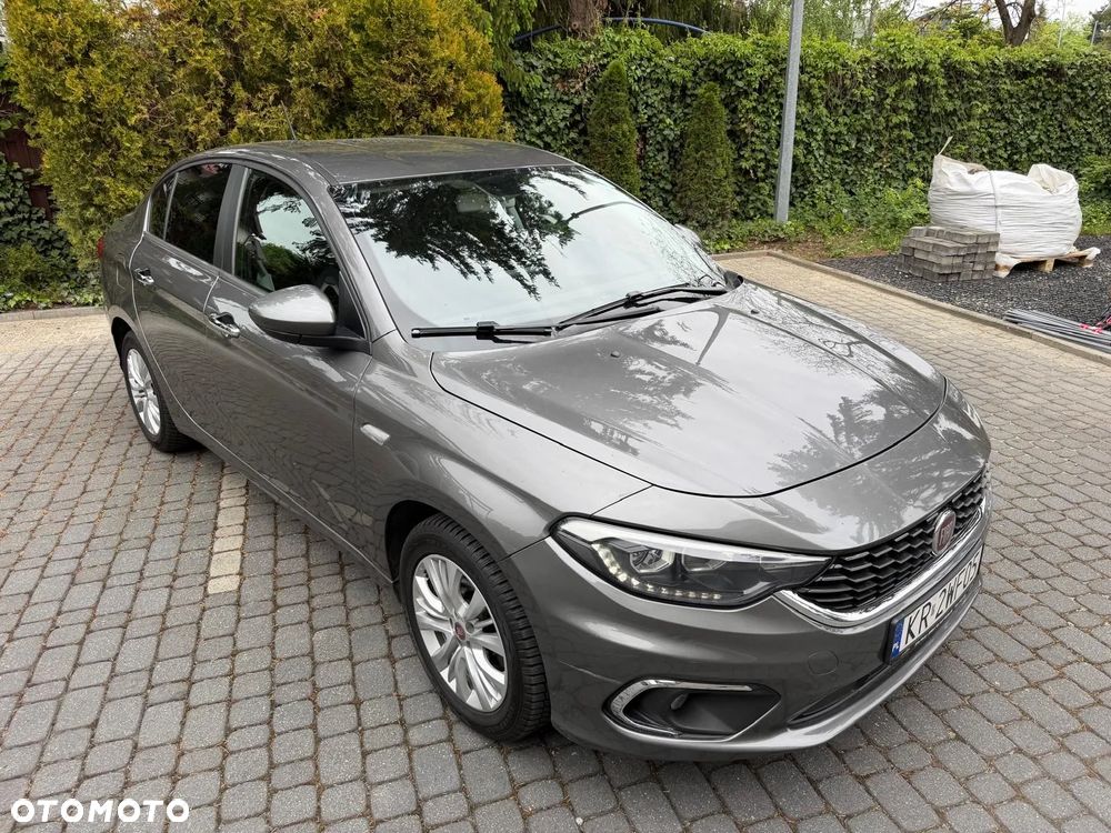 Fiat Tipo 1.4 16v Lounge EU6d - 3