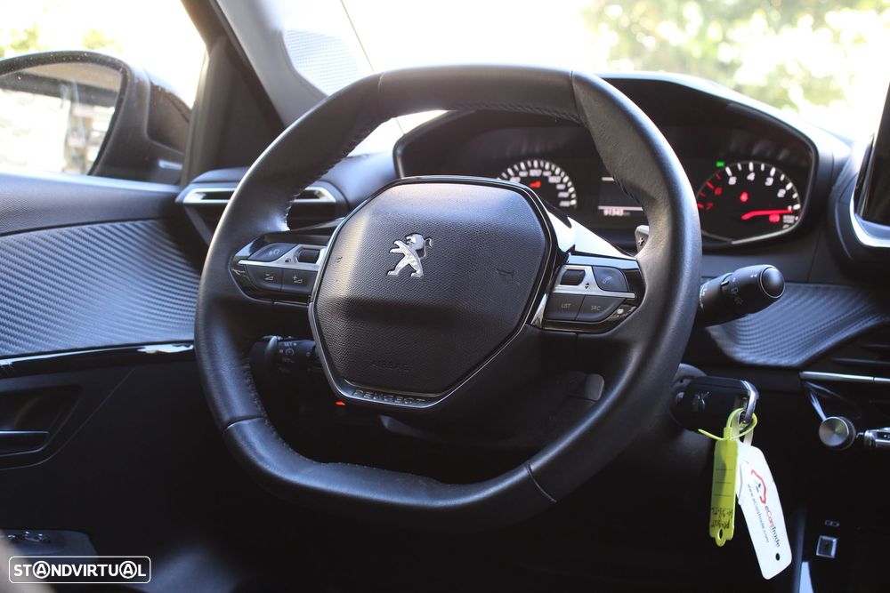 Peugeot 208 PureTech 100 EAT8 Active - 10