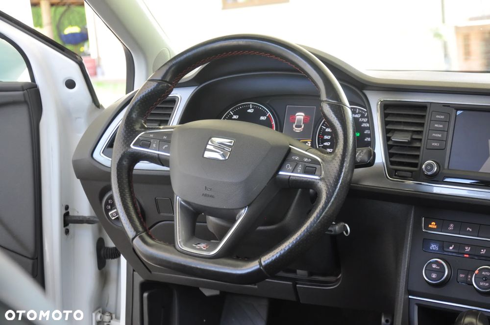 Seat Leon 2.0 TDI DPF DSG FR - 23