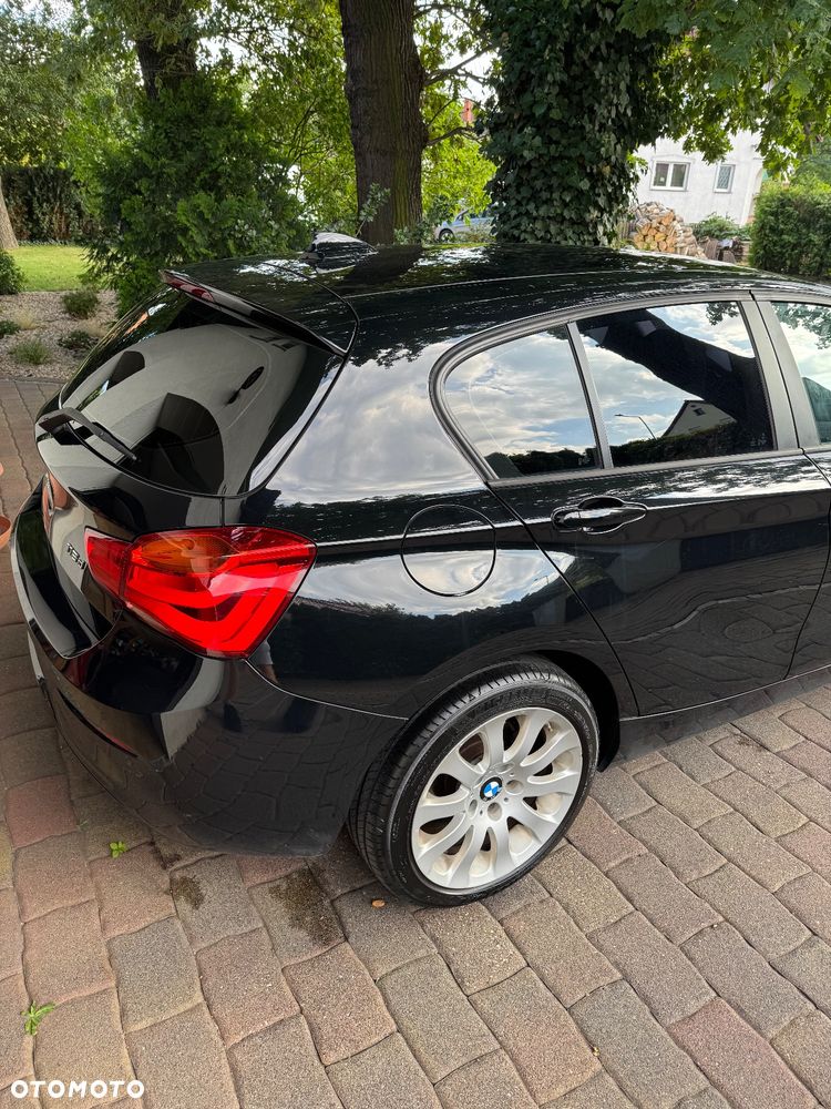 BMW Seria 1 116d - 15