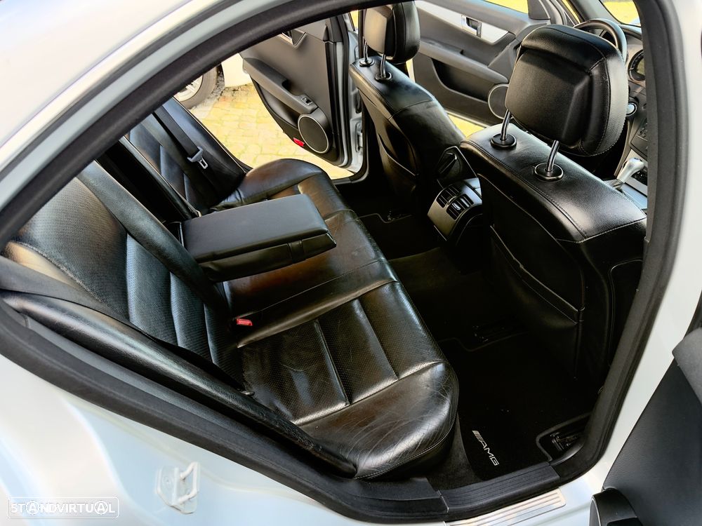 Mercedes-Benz C 220 CDI Avantgarde Aut. - 53