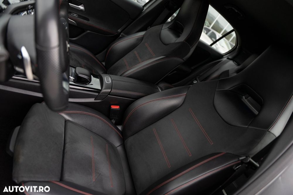 Mercedes-Benz A 220 ver-d-7g--dct - 13