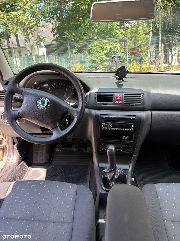 Skoda Octavia 1.9 TDI Tour - 7