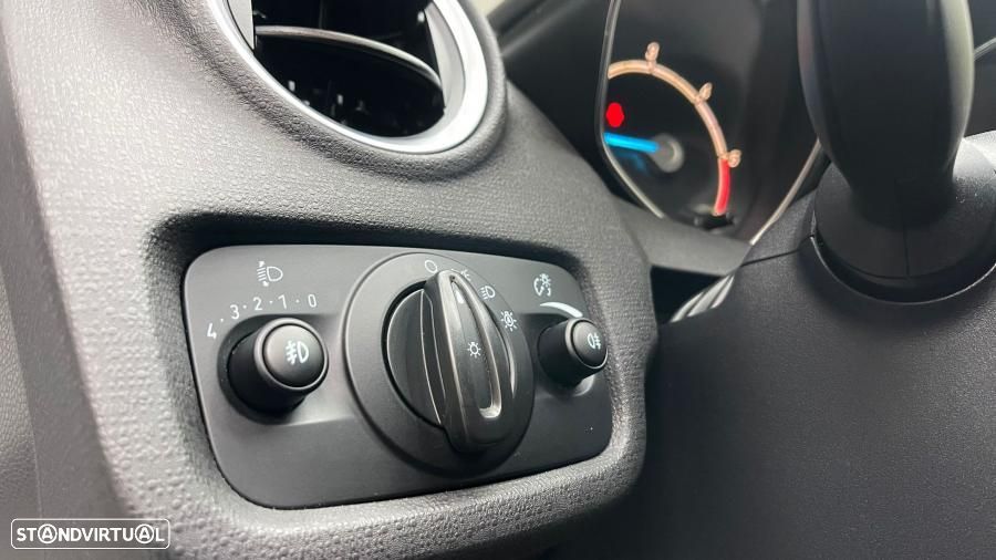 Ford Fiesta 1.5 TDCi Titanium - 29