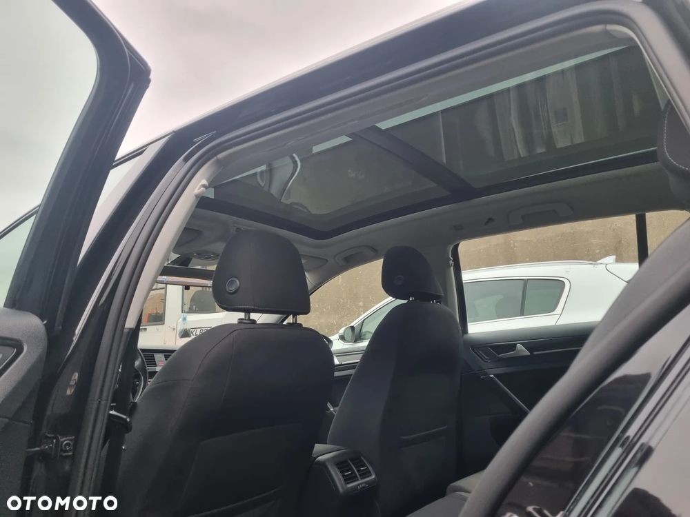 Volkswagen Golf ver-2-0-tdi-join - 11