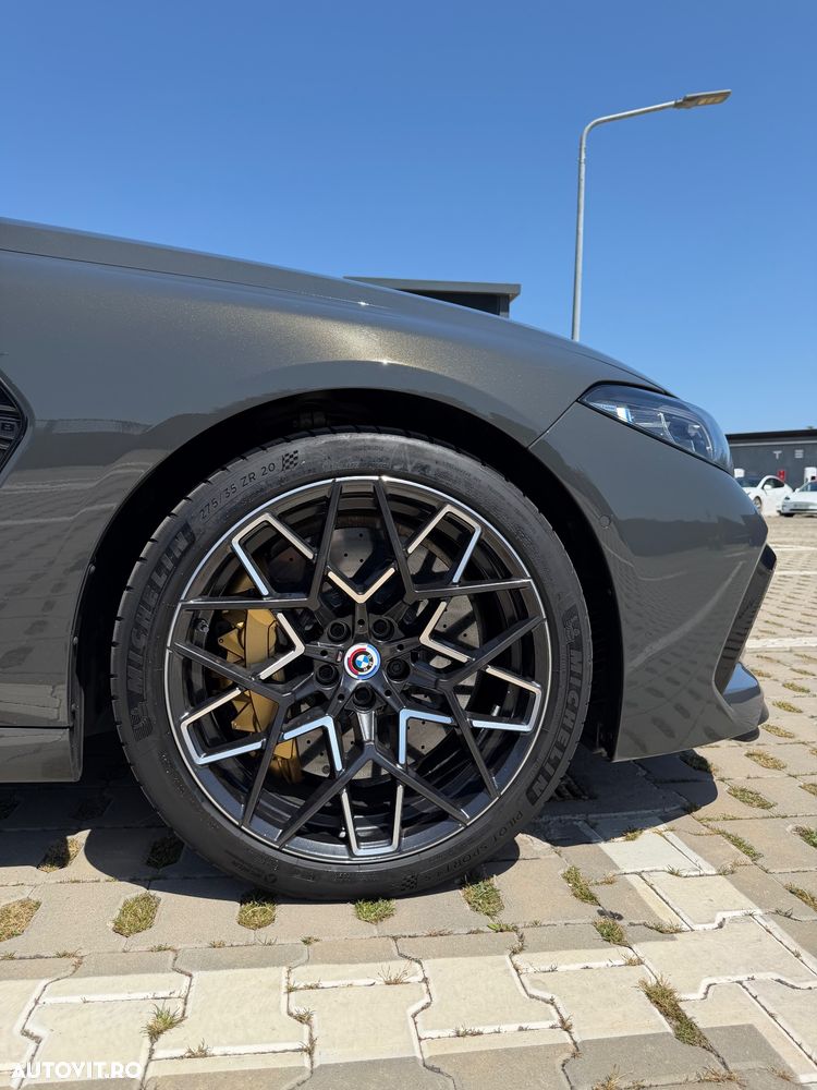BMW M8 - 5