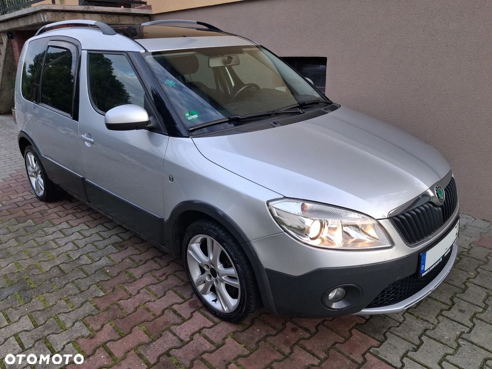 Skoda Roomster 1.6 TDI DPF Scout PLUS EDITION - 4