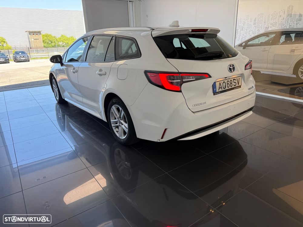 Toyota Corolla Touring Sports - 5