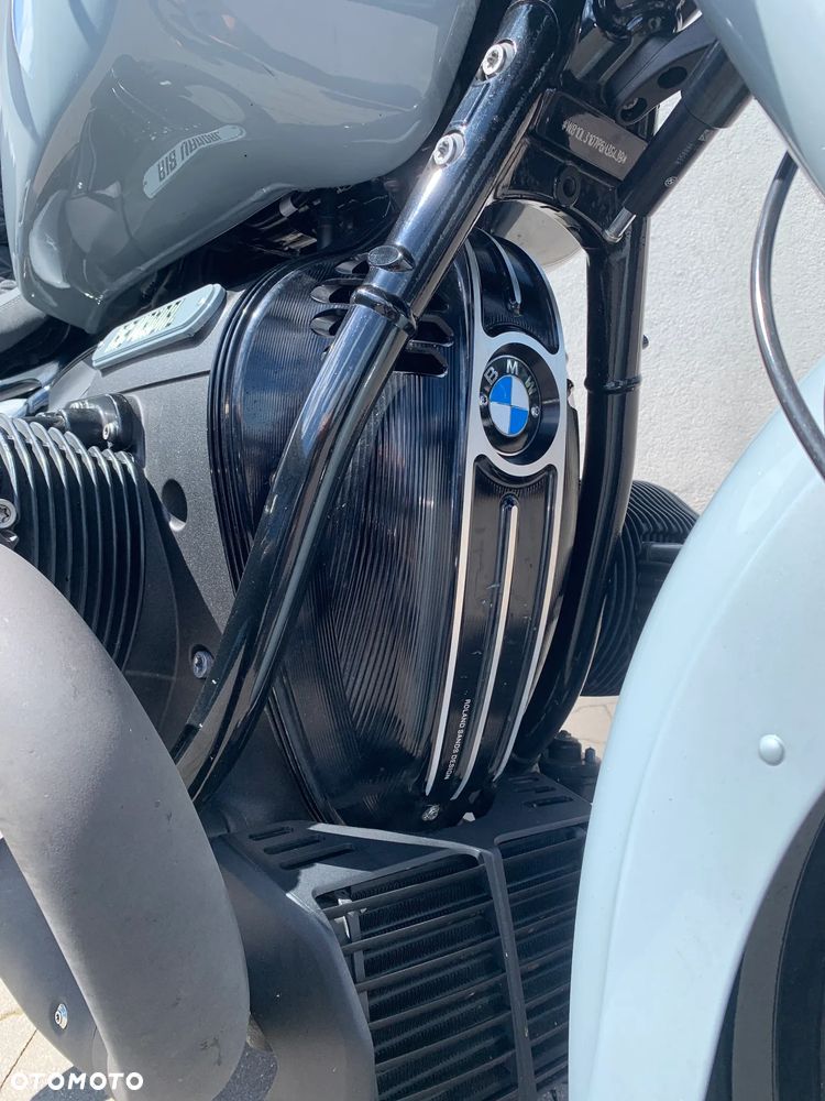 BMW R - 22