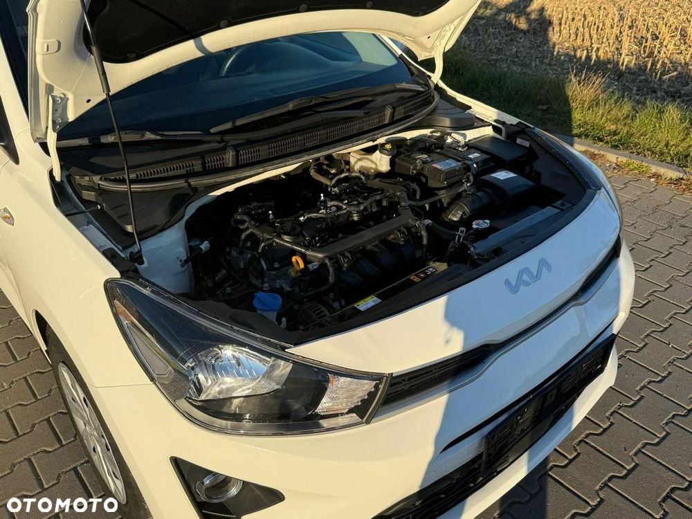 Kia Rio 1.2 M - 9
