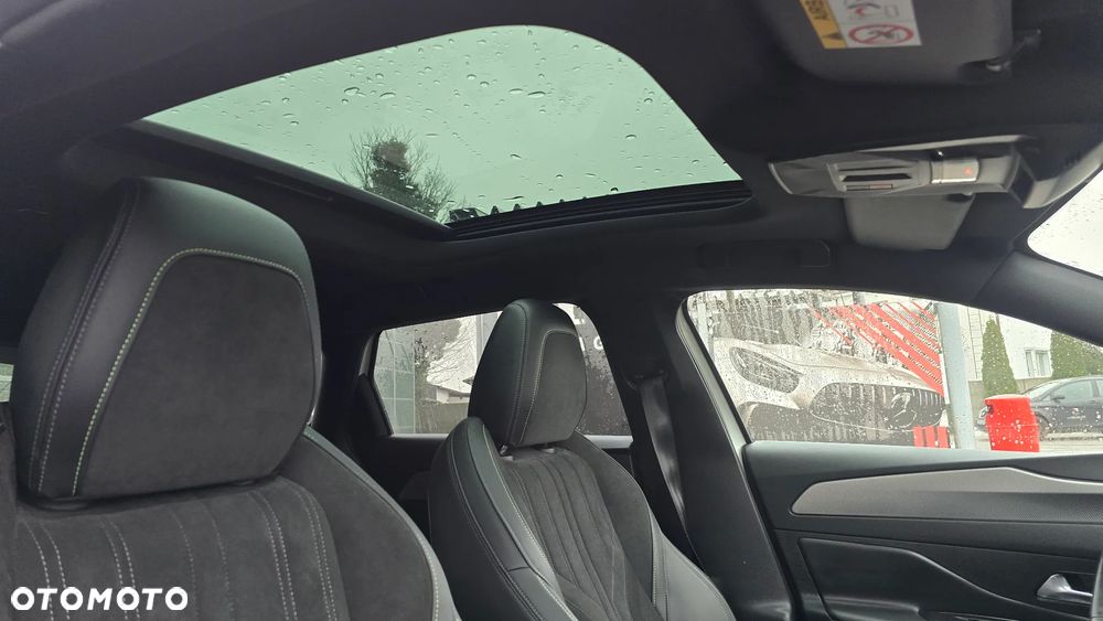 Peugeot 308 1.6 Hybrid PHEV GT EAT8 - 11