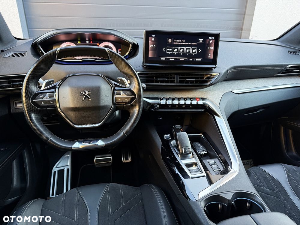 Peugeot 3008 1.5 BlueHDi GT S&S EAT8 - 23