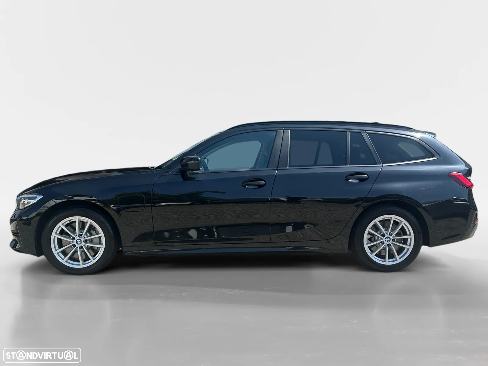 BMW 330 e Touring Corporate Edition Auto - 3