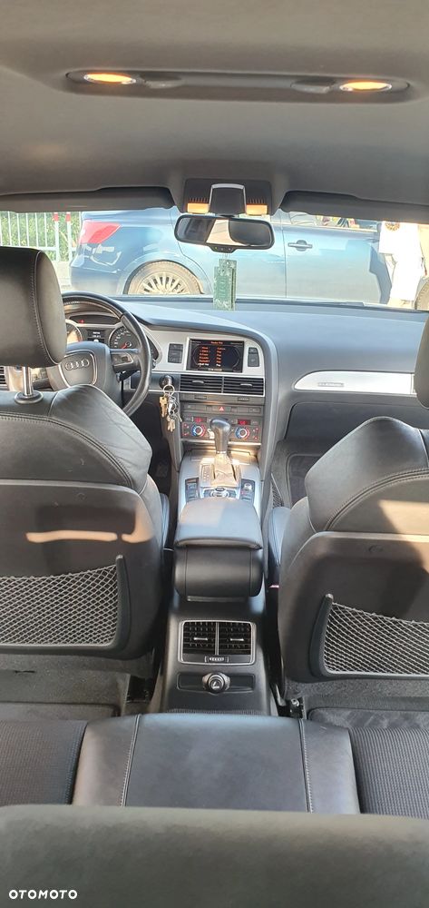 Audi A6 Avant 3.0 TDI quattro S tronic - 26