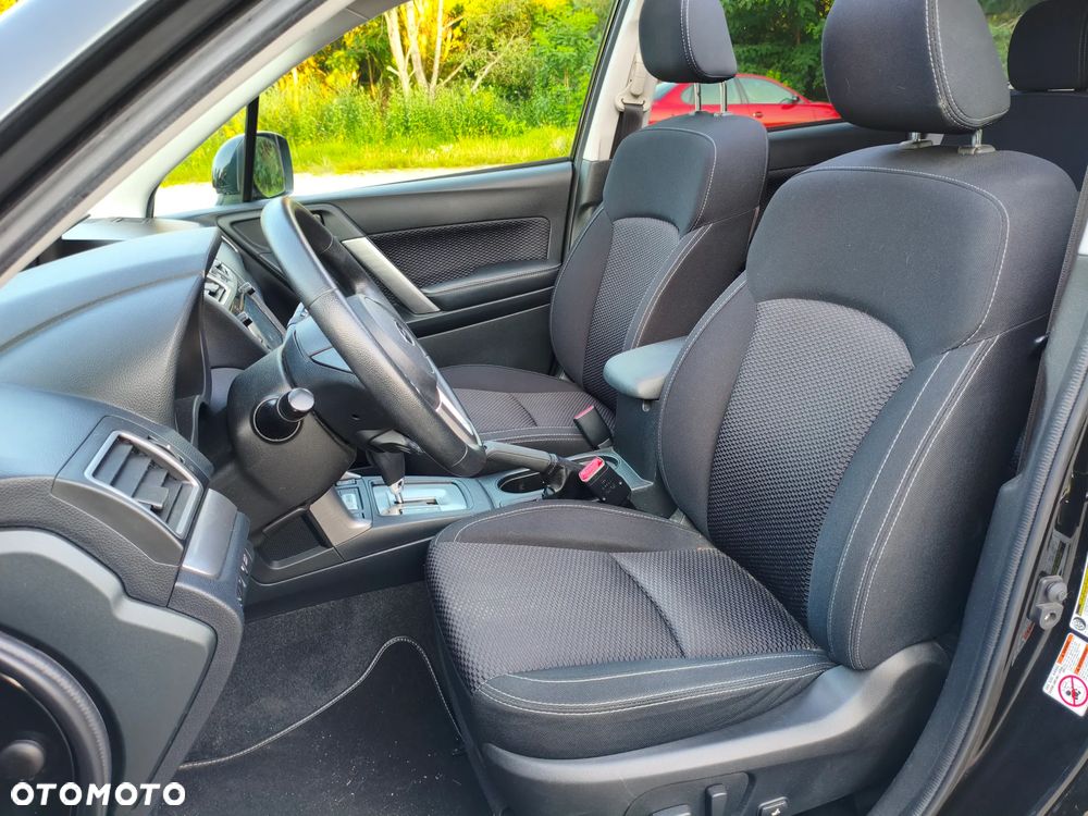 Subaru Forester 2.5 X Premium - 9