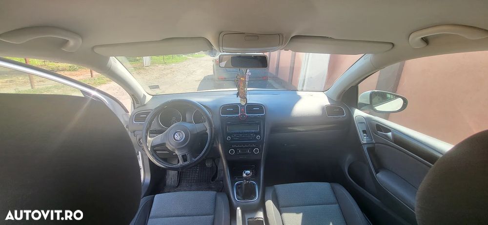 Volkswagen Golf 1.6 TDI DPF 4Motion Comfortline - 4